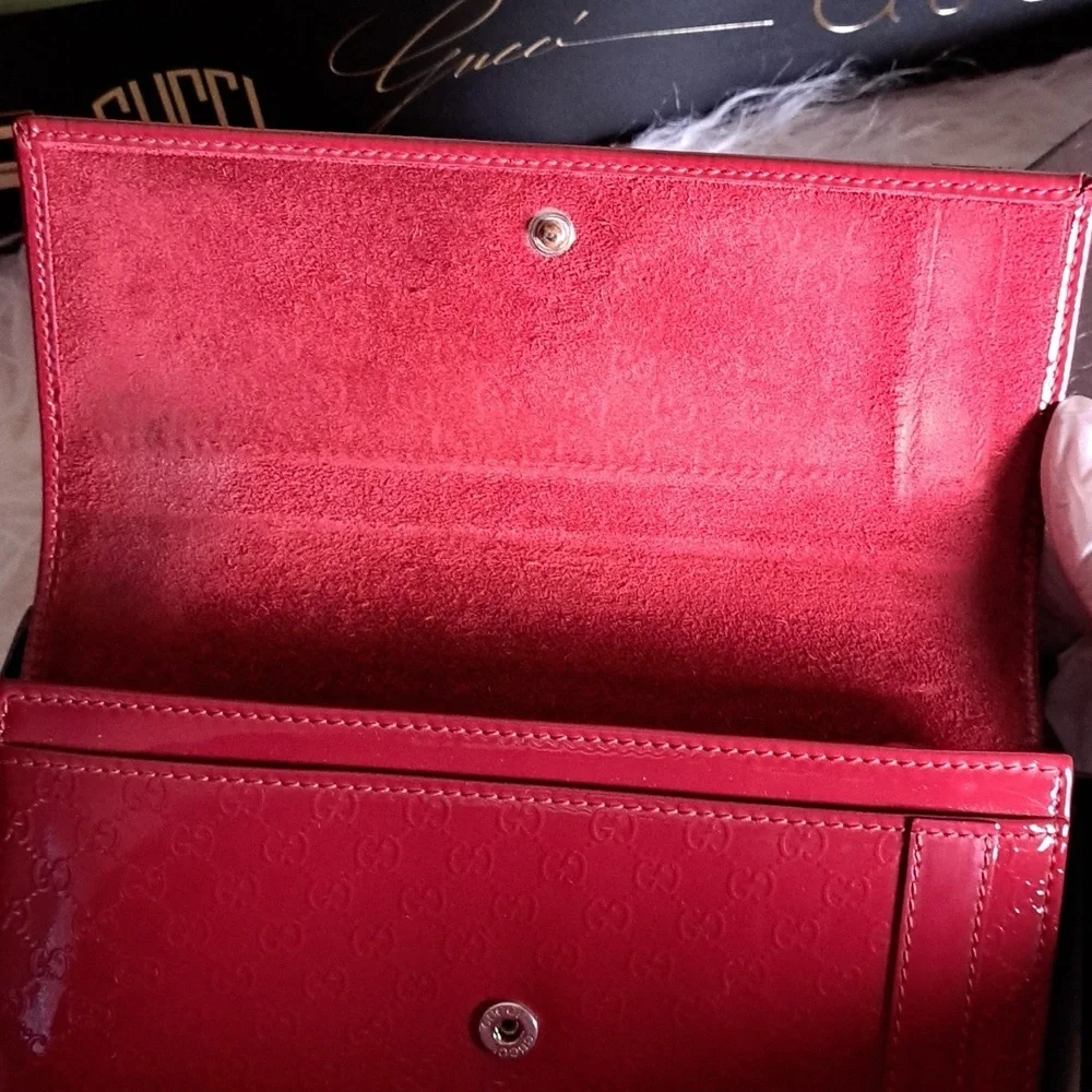 🔥🔥Gucci Guccissima Red Patent Leather Wallet - EUC - Picture 12 of 17
